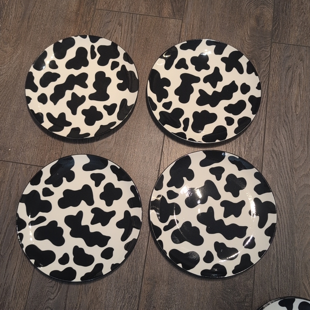 Black and White Cow Print Plates Set Of 4 10.5"